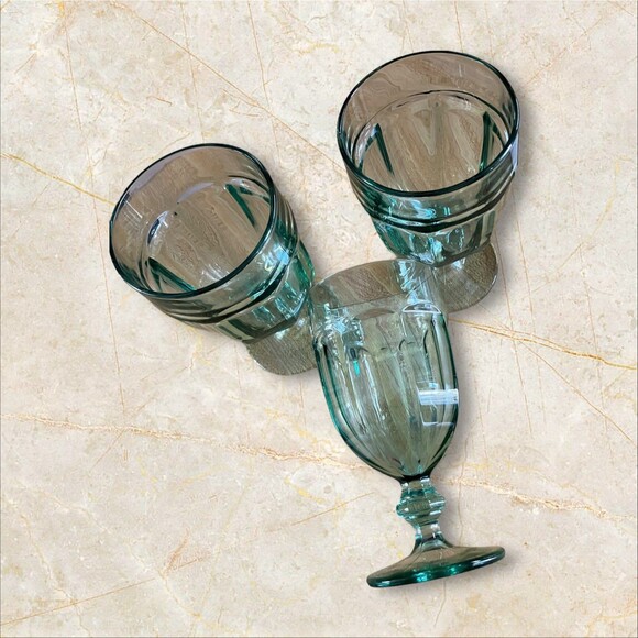 Vintage Libbey Water Goblets (Set of 3) USA Green - Picture 2 of 3